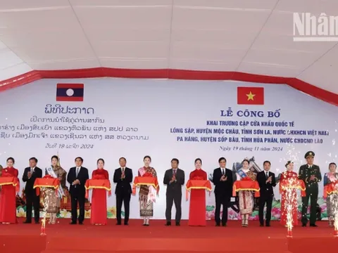 Khai trương cặp Cửa khẩu quốc tế Lóng Sập-Pa Háng