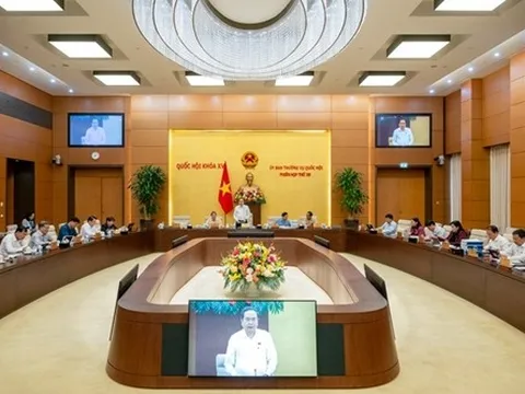 Công bố 5 nghị quyết của Ủy ban Thường vụ Quốc hội về công tác cán bộ