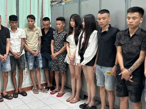 Bình Dương: Phát hiện nhiều đối tượng tổ chức sử dụng ma túy trong quán bar