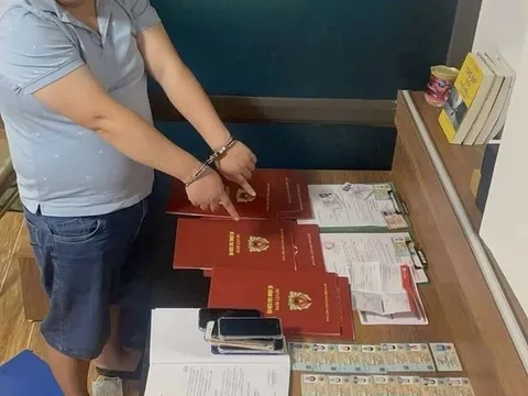 Bắt 6 đối tượng lừa đảo chiếm đoạt tài sản