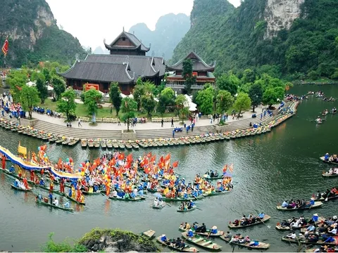 Festival Ninh Bình "Dòng chảy di sản"