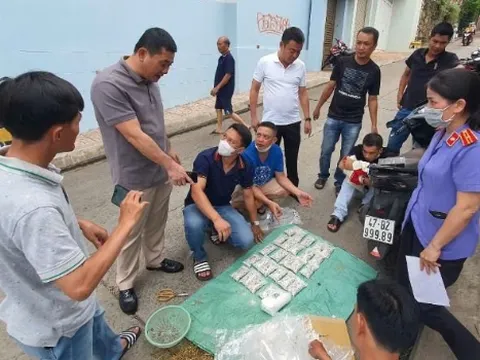 Khởi tố các đối tượng mua bán, tàng trữ trái phép chất ma túy ở Đắk Lắk