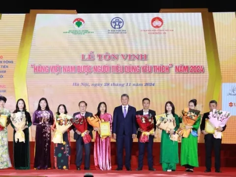 Hà Nội tôn vinh 150 sản phẩm hàng Việt được người tiêu dùng yêu thích năm 2024