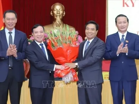 Đồng chí Lại Thế Nguyên được bầu giữ chức Chủ tịch HĐND tỉnh Thanh Hóa