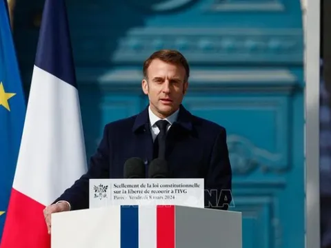 Ông Macron quyết giữ ghế Tổng thống Pháp đến hết nhiệm kỳ vào năm 2027