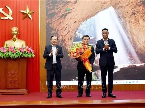 Ông Trần Phong được bầu giữ chức Phó bí thư Tỉnh ủy Quảng Bình