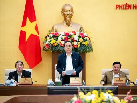 Bế mạc Phiên họp thứ 40 Ủy ban Thường vụ Quốc hội