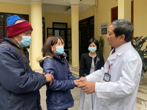 Bệnh nhân ca ghép phổi khiến bác sĩ "cân não" được xuất viện