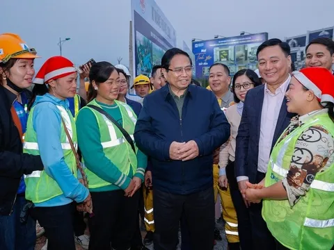 Thủ tướng Phạm Minh Chính dự lễ khởi công, khảo sát các dự án hạ tầng tại Lào Cai