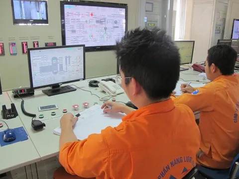 Tổng điện năng sản xuất và nhập khẩu năm 2025 dự kiến tăng hơn 12%