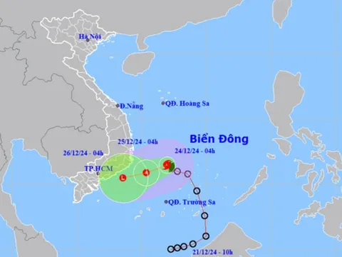 Bão số 10 khả năng suy yếu trên vùng biển Khánh Hòa đến Bình Thuận