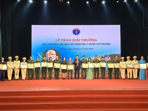 Kết hợp y dược cổ truyền với y dược hiện đại trong điều trị bệnh không lây nhiễm
