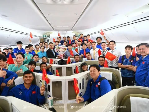 Đội tuyển Việt Nam đã tới Thái Lan