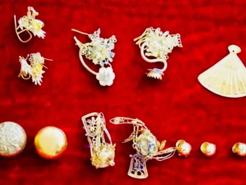 Bộ kim phẩm bằng vàng cung tiến Thánh mẫu Lê Chân (Hải Phòng) được công nhận Bảo vật quốc gia