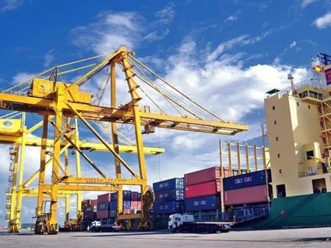 Việt Nam: Xuất, nhập khẩu năm 2024 vượt 786 tỷ USD