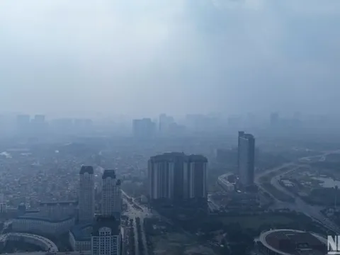 Cuộc sống người dân đảo lộn khi Hà Nội nhiều ngày ô nhiễm không khí