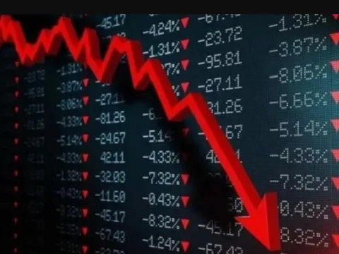 Cổ phiếu lớn lao dốc, VN-Index lùi về mốc 1.230 điểm