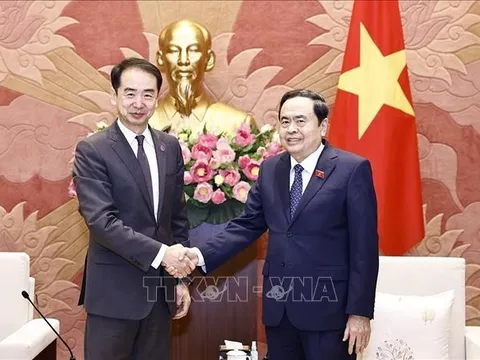 Chủ tịch Quốc hội Trần Thanh Mẫn tiếp Đại sứ Trung Quốc và Đại sứ Cuba tại Việt Nam