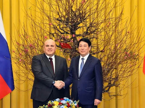 Chủ tịch nước Lương Cường tiếp Thủ tướng Chính phủ Nga Mikhail Mishustin