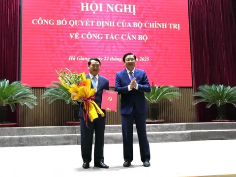 Đồng chí Hầu A Lềnh giữ chức Bí thư Tỉnh ủy Hà Giang