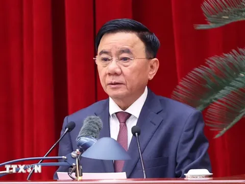 Đồng chí Trần Cẩm Tú thăm, chúc Tết các đồng chí nguyên lãnh đạo Đảng, Nhà nước