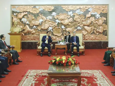 Hội Cựu chiến binh, Tổng cục Công an quốc gia Campuchia và Đại sứ quán Lào chúc Tết Đại sứ quán Việt Nam tại Phnom Penh