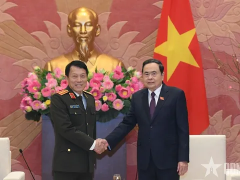 Chủ tịch Quốc hội Trần Thanh Mẫn làm việc với lãnh đạo Bộ Công an