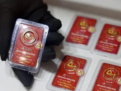 Giá vàng hôm nay (18-2): Đồng loạt tăng