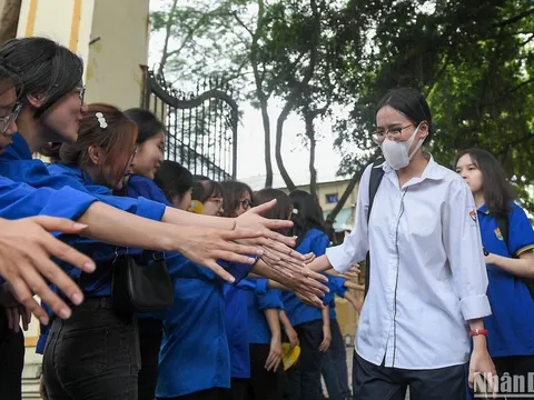 Tuyển sinh vào lớp 10 bốn trường chuyên của Hà Nội năm học 2025-2026