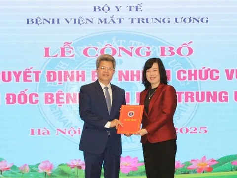 PGS.TS Phạm Ngọc Đông giữ chức Giám đốc Bệnh viện Mắt Trung ương