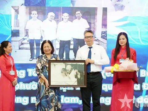 TP Hồ Chí Minh họp mặt tưởng niệm 45 năm Ngày mất Chủ tịch Tôn Đức Thắng
