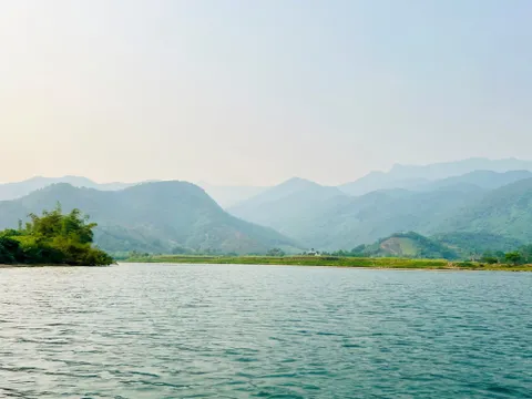 Nét đẹp tự nhiên của sông Cu Đê - Tiềm năng du lịch của Đà Nẵng.