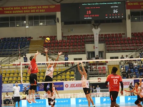 Xác định 2 đội bóng vào chung kết Giải bóng chuyền Cúp Hùng Vương 2025