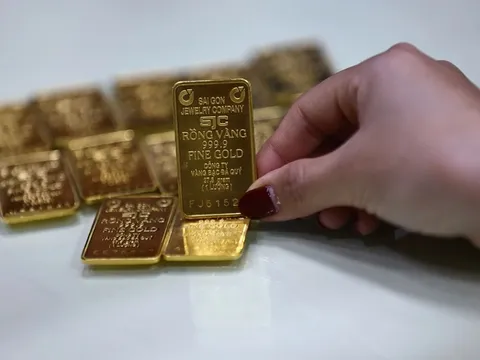 Giá vàng hôm nay (9-4): Tăng mạnh chiều mua