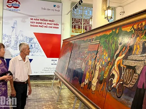 Triển lãm mỹ thuật "50 năm thống nhất - Xây dựng và phát triển Thành phố Hồ Chí Minh"