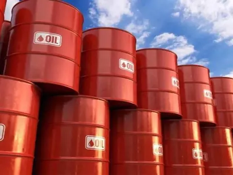 Giá xăng dầu hôm nay (14-4): Duy trì sắc đỏ