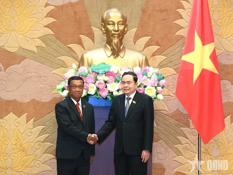 Chủ tịch Quốc hội Trần Thanh Mẫn tiếp Phó chủ tịch Quốc hội Lào