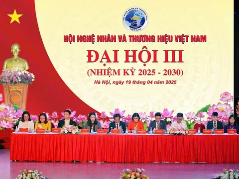 Đại hội đại biểu toàn quốc Hội Nghệ nhân và Thương hiệu Việt Nam lần thứ III (nhiệm kỳ 2025 - 2030): Tiến sĩ Lê Ngọc Dũng tái đắc cử Chủ tịch Hội