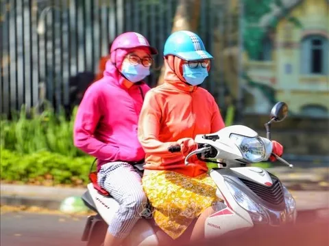 Thời tiết hôm nay (6-5): Bắc Bộ, Trung Bộ ngày nắng nóng, tối mưa dông