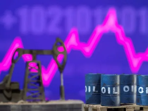 Giá xăng dầu hôm nay (7-5): Tăng tốc