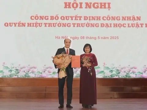 Phó Giáo sư, Tiến sĩ Tô Văn Hòa được bổ nhiệm quyền Hiệu trưởng Trường đại học Luật Hà Nội