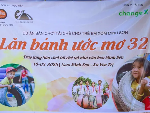 Chương trình “Lăn bánh ước mơ” số 32 mang sân chơi tái chế về gần giấc mơ trẻ nhỏ