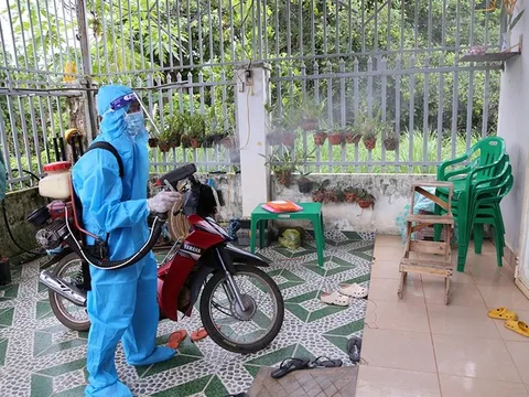 Bộ Y tế yêu cầu tăng cường phòng, chống bệnh sốt xuất huyết, tay chân miệng, Covid-19