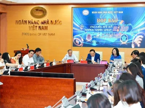 Ngành ngân hàng tăng tốc chuyển đổi số, kiến tạo hệ sinh thái tài chính thông minh