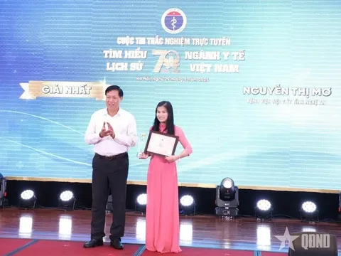 Trao giải cuộc thi trắc nghiệm tìm hiểu lịch sử 70 năm ngành Y tế Việt Nam