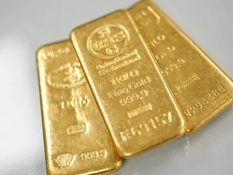 Giá vàng hôm nay (30-5): Đảo chiều liên tục