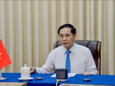 Việt Nam và Đức nhấn mạnh sự cần thiết sớm nâng tầm quan hệ song phương