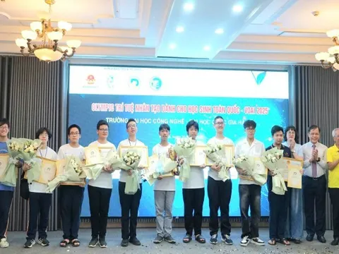 Công bố Top 10 học sinh xuất sắc tại Olympic Trí tuệ nhân tạo toàn quốc 2025