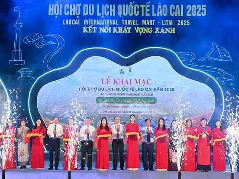 Khai mạc Hội chợ Du lịch quốc tế Lào Cai năm 2025