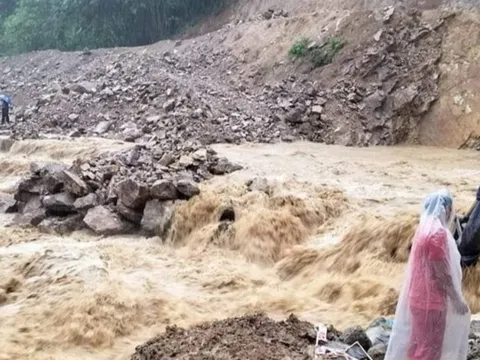 Chủ động ứng phó mưa lớn, ngập lụt, lũ quét và sạt lở đất tại miền núi phía bắc